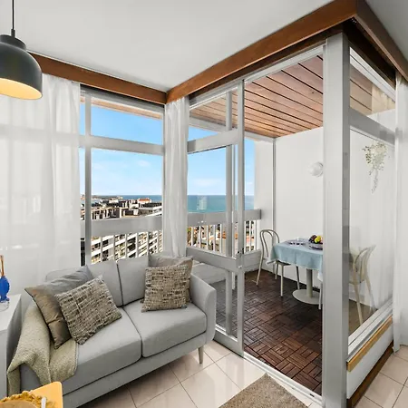 Tarik Golden View Apartment