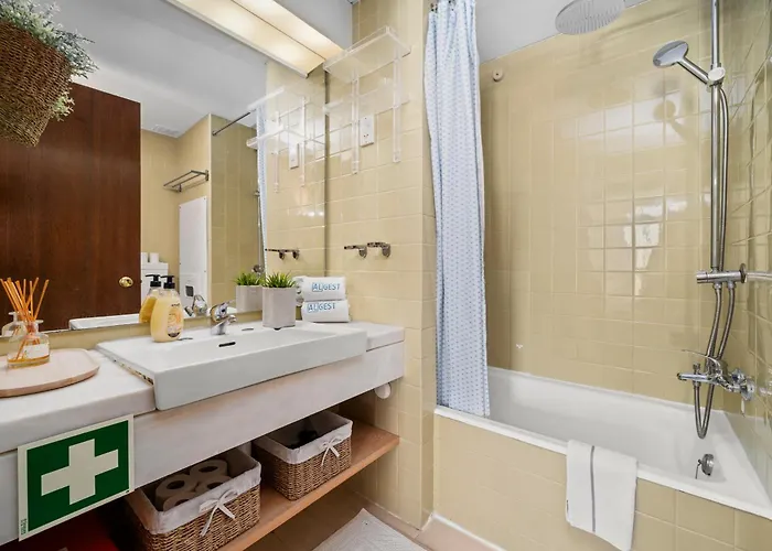 Tarik Golden View Portimao