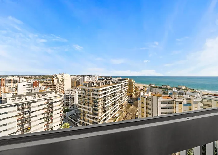 Tarik Golden View Portimao